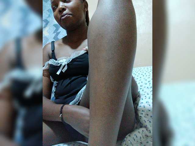 kishacali live cam on BongaCams