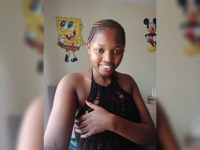 kishacali live cam on BongaCams