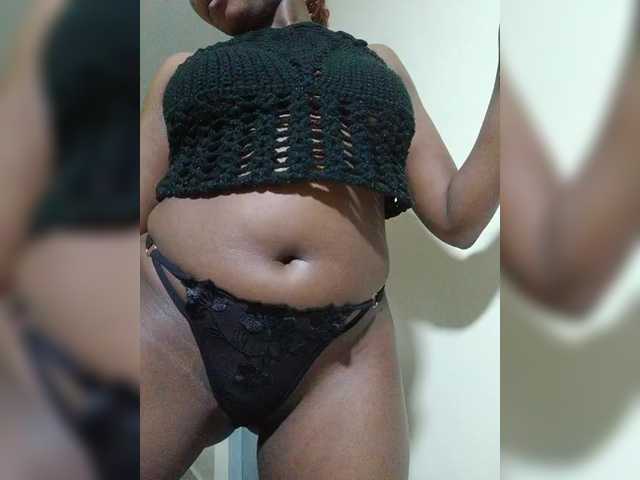 kishacali live cam on BongaCams