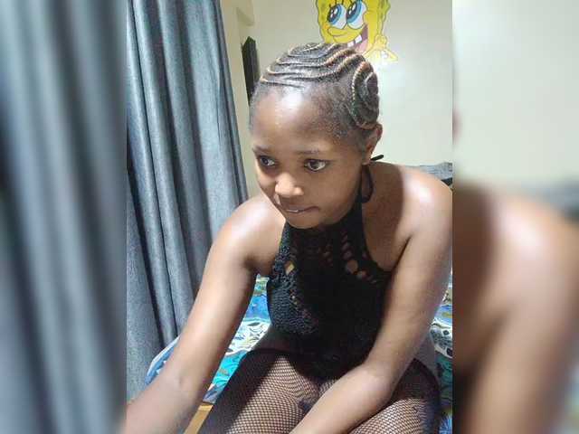 kishacali live cam on BongaCams