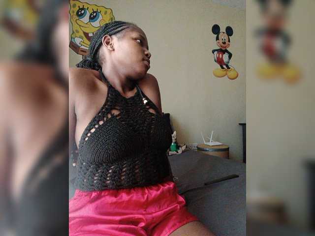 kishacali live cam on BongaCams