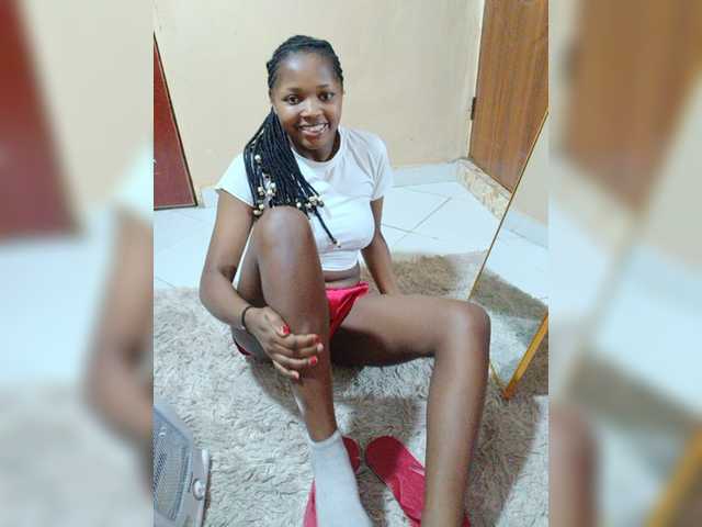 kishacali live cam on BongaCams