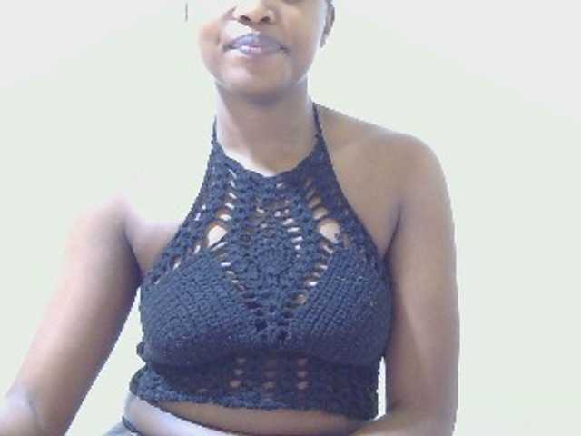 -arianapark- live cam on BongaCams