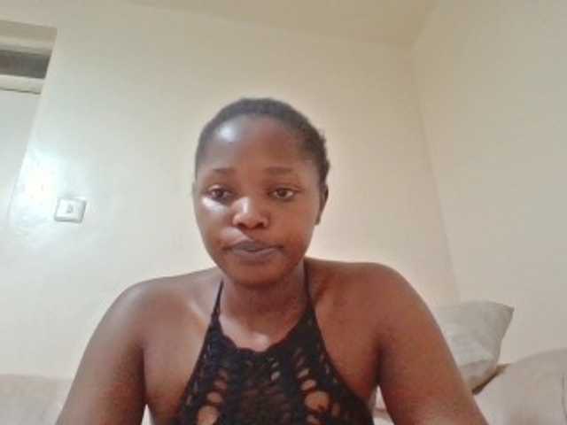 -arianapark- live cam on BongaCams