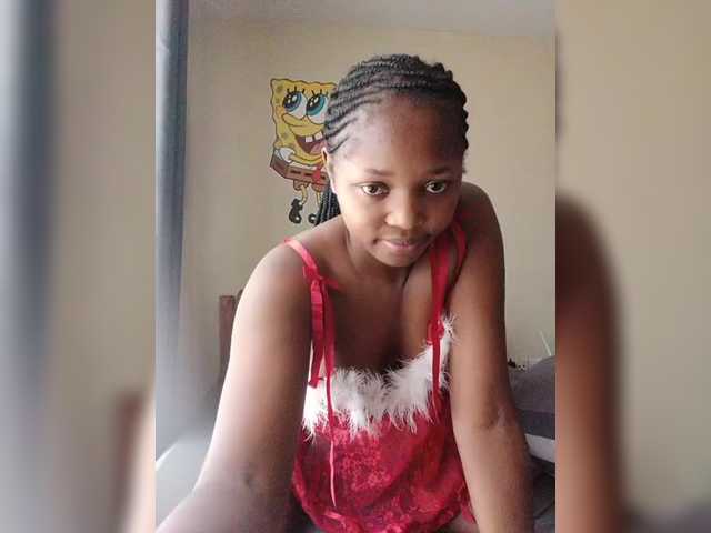kishacali live cam on BongaCams