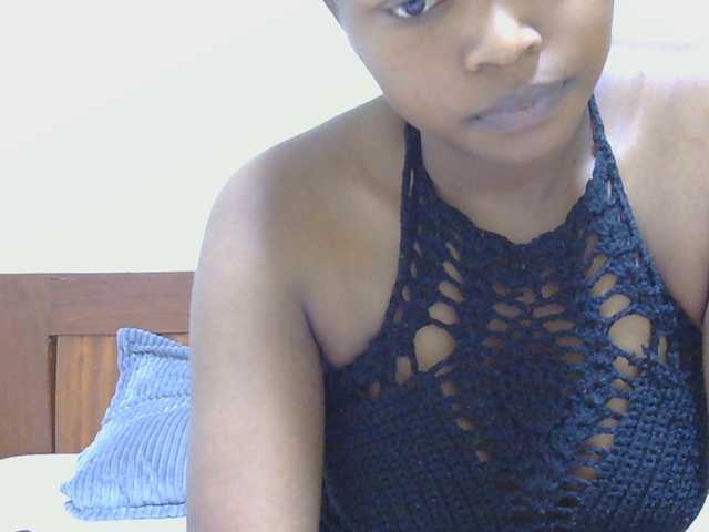 -arianapark- live cam on BongaCams