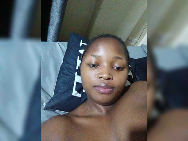 kishacali live cam on BongaCams