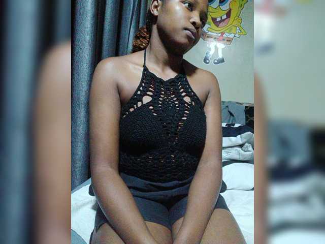kishacali live cam on BongaCams