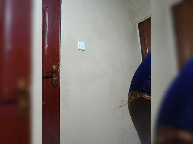 Chat with kishacali live cam