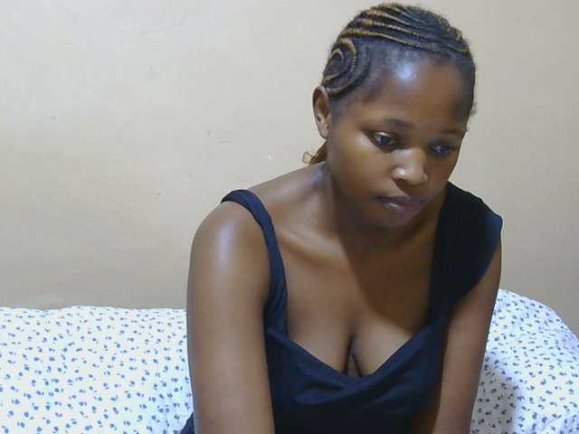 -arianapark- live cam on BongaCams