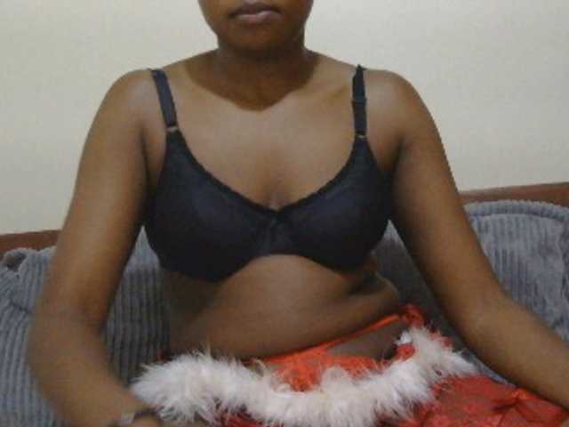 -arianapark- live cam on BongaCams