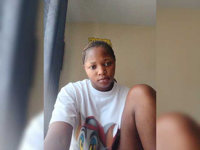 kishacali live cam on BongaCams