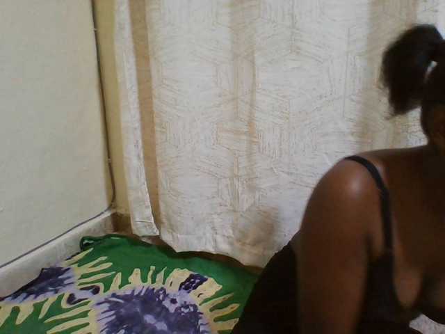 -arianapark- live cam on BongaCams