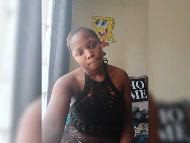kishacali live cam on BongaCams