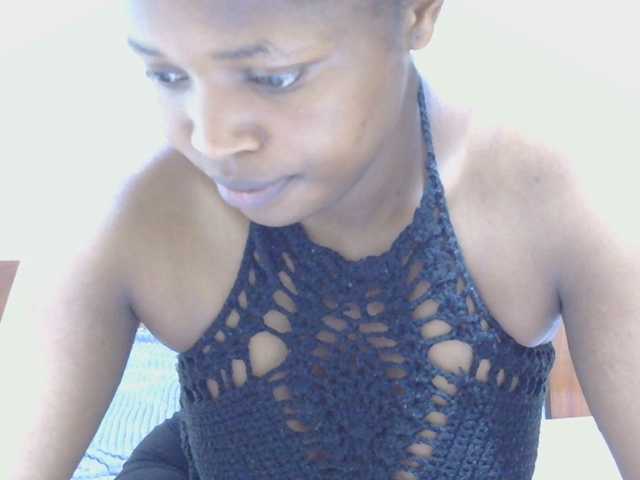 -arianapark- live cam on BongaCams
