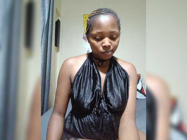 kishacali live cam on BongaCams