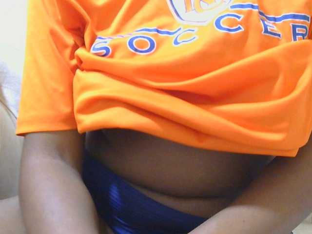 -arianapark- live cam on BongaCams