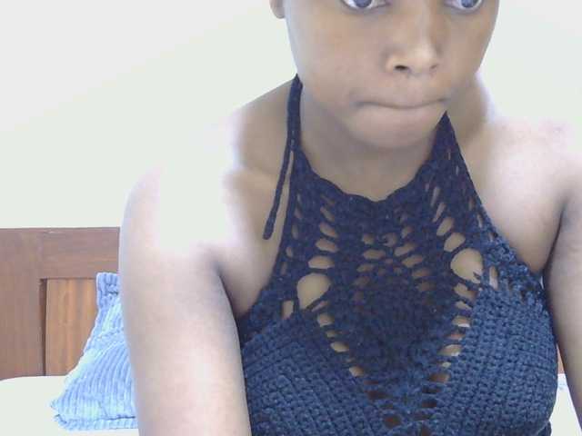 -arianapark- live cam on BongaCams