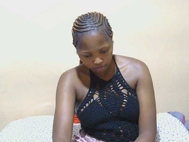 kishacali live cam on BongaCams