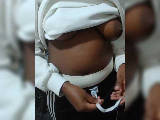 kishacali's BongaCams show and profile