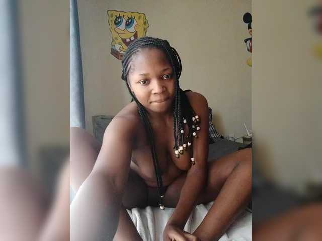 kishacali live cam on BongaCams