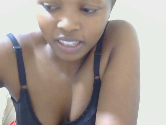 -arianapark- live cam on BongaCams