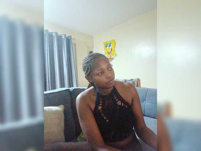 kishacali live cam on BongaCams