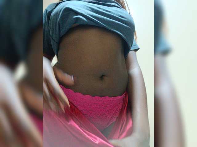 kishacali live cam on BongaCams