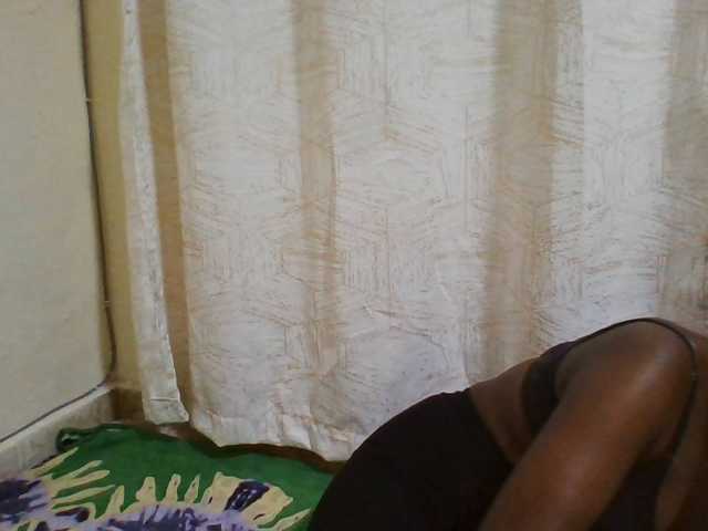 -arianapark- live cam on BongaCams