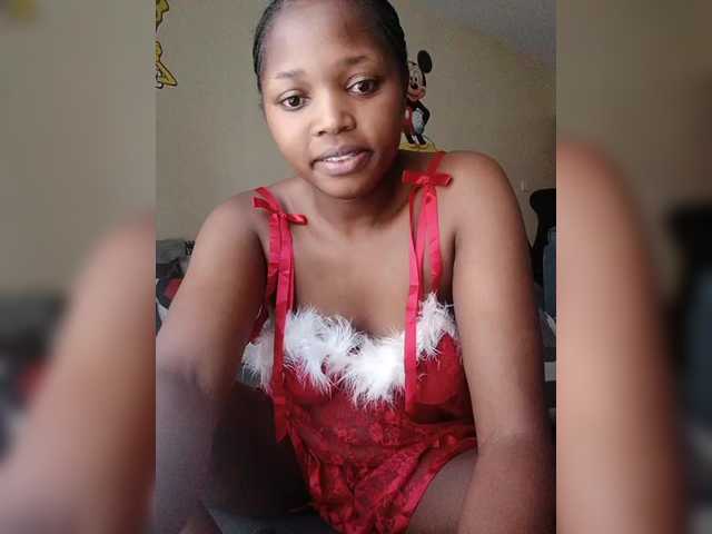 kishacali live cam on BongaCams