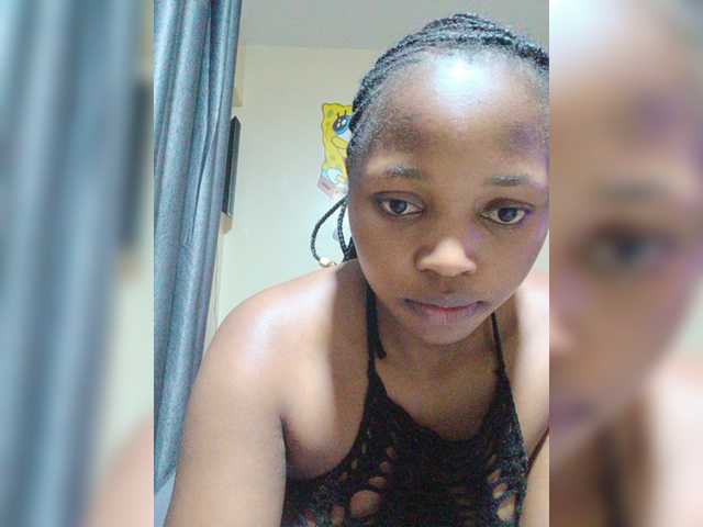kishacali live cam on BongaCams