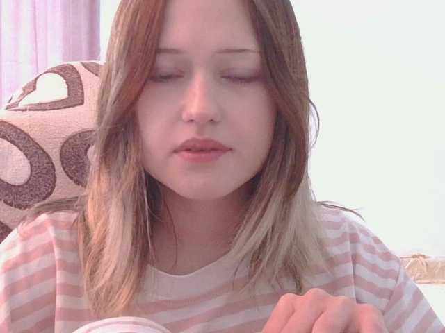 BelovedMary live cam on BongaCams