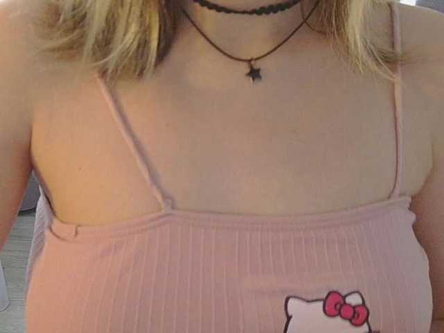 BelovedMary live cam on BongaCams