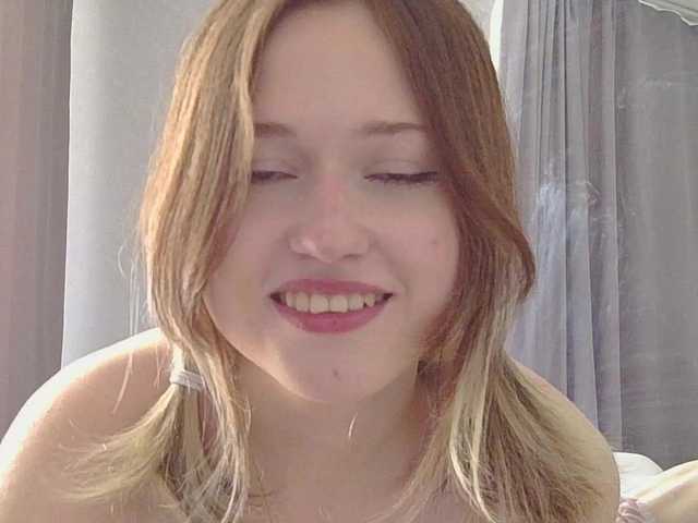 BelovedMary live webcam show
