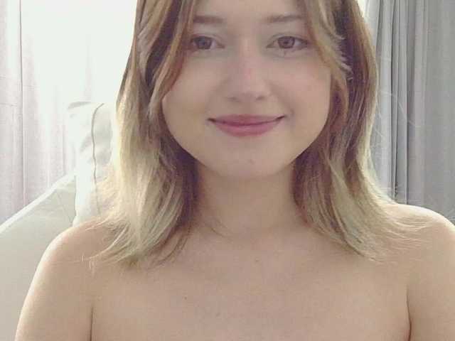 BelovedMary live webcam show