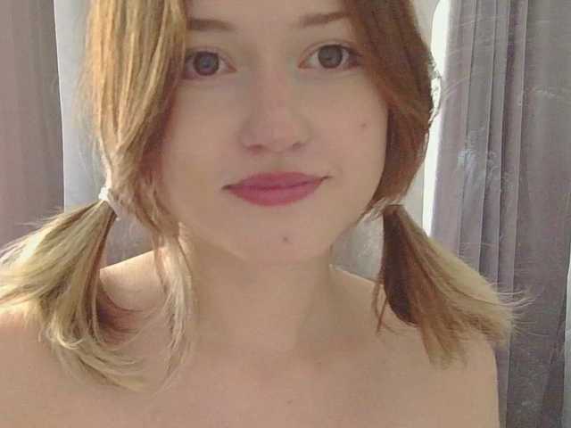 BelovedMary live webcam show