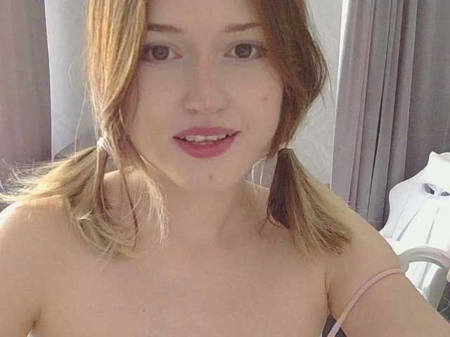 BelovedMary live webcam show