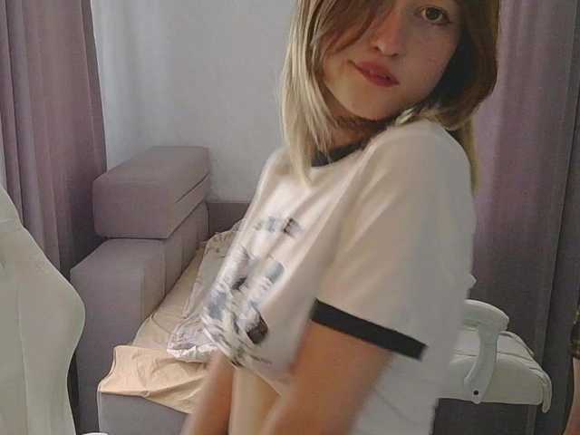 BelovedMary live cam on BongaCams