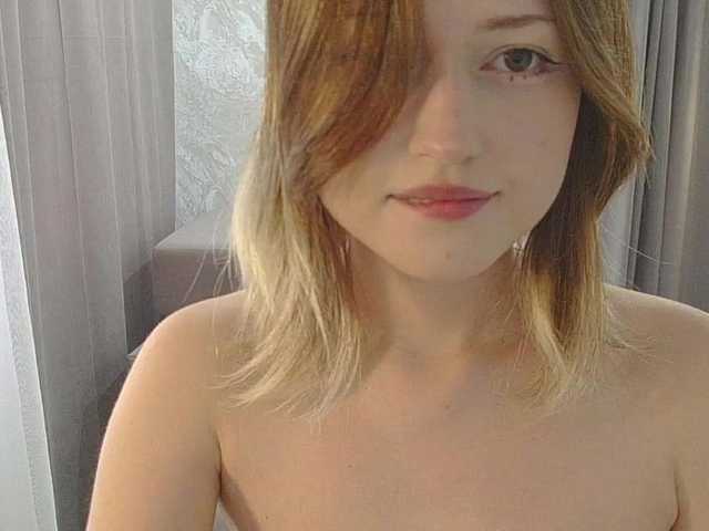 BelovedMary live webcam show