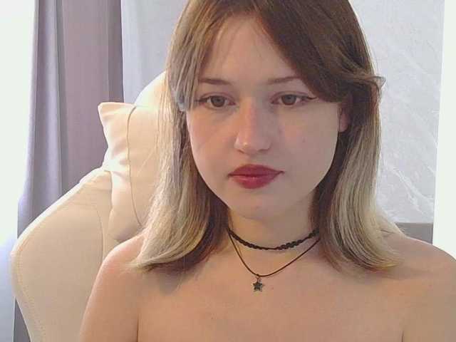BelovedMary live cam on BongaCams