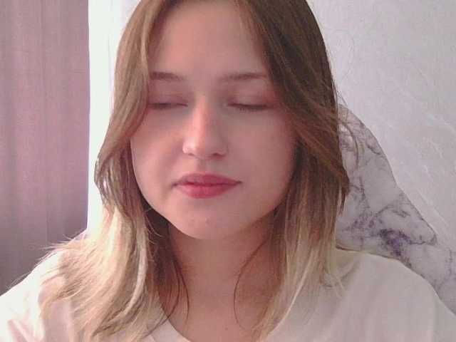 BelovedMary live cam on BongaCams