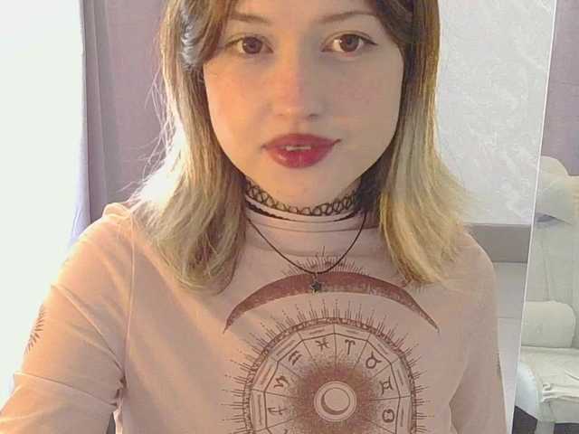 BelovedMary live cam on BongaCams
