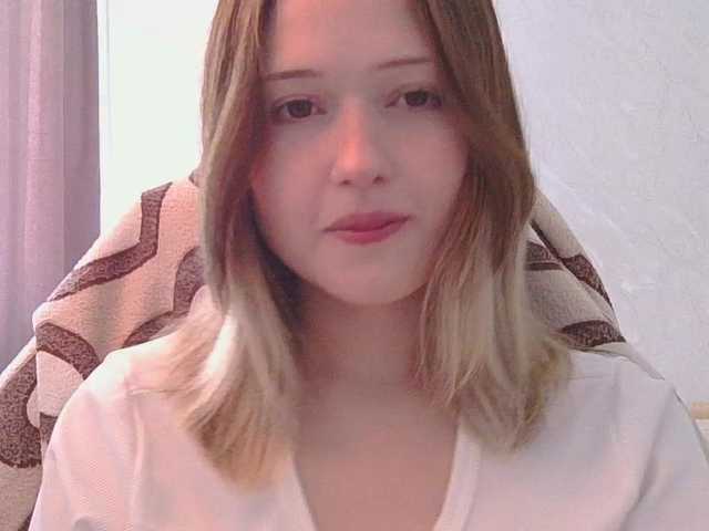 BelovedMary live cam preview