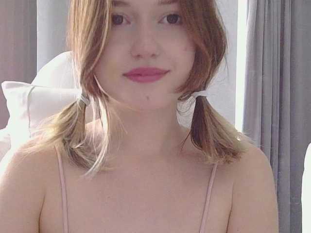 BelovedMary live webcam show