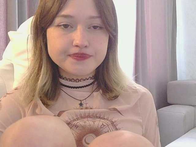 BelovedMary live cam on BongaCams