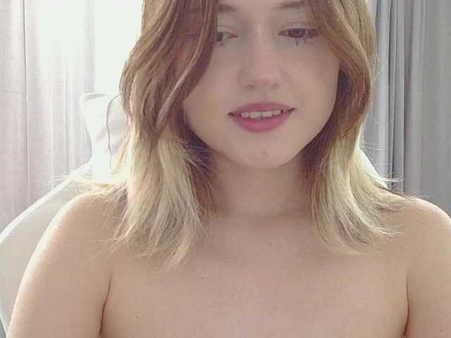 BelovedMary live cam on BongaCams