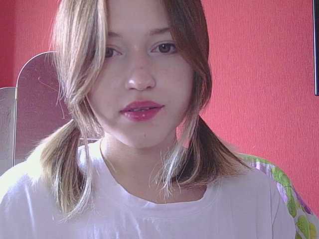 BelovedMary live webcam show