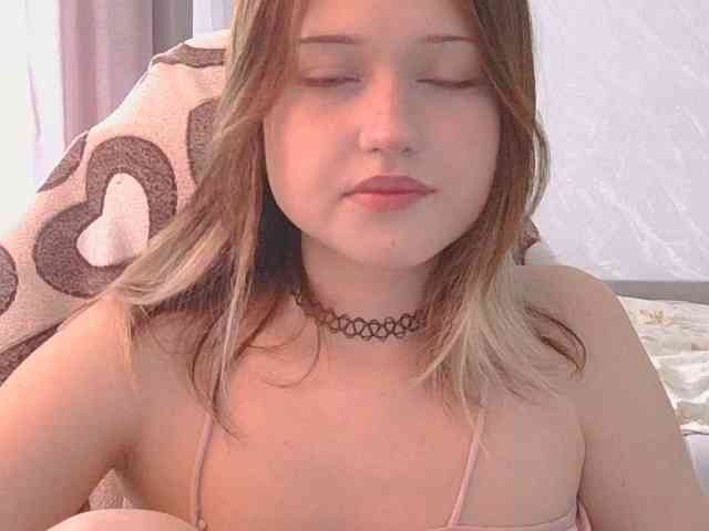 BelovedMary webcam