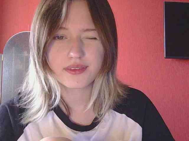BelovedMary webcam