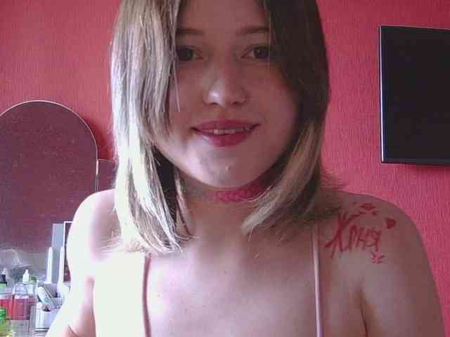 BelovedMary webcam